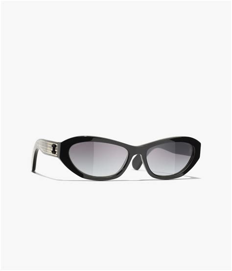 chanel oval sunglasses black and white|chanel black oval sunglasses.